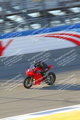 media/Nov-26-2022-Fastrack Riders (Sat) [[b001e85eef]]/Level 1/Session 1 Front Straight/